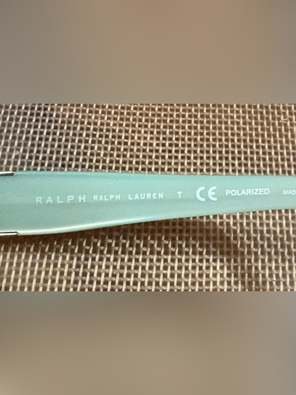 Ralph Lauren Brown and Green Sunglasses with Vintage-Inspired Design - Picture 15 of 16